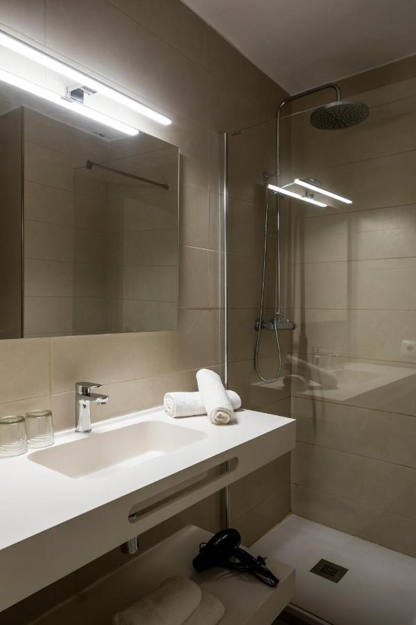 Apartamentos El Moro Sant Antoni de Portmany Екстериор снимка