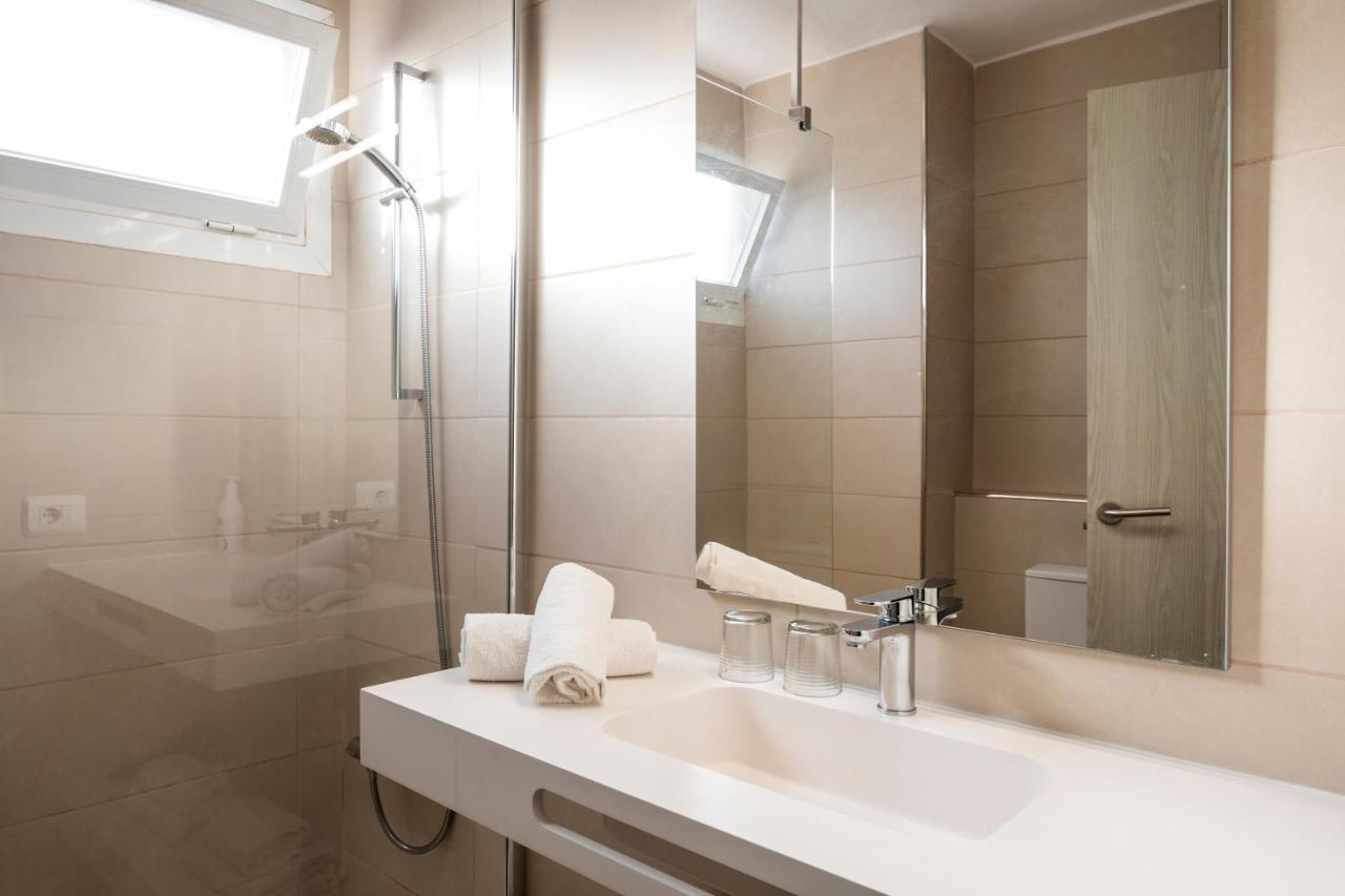 Apartamentos El Moro Sant Antoni de Portmany Екстериор снимка